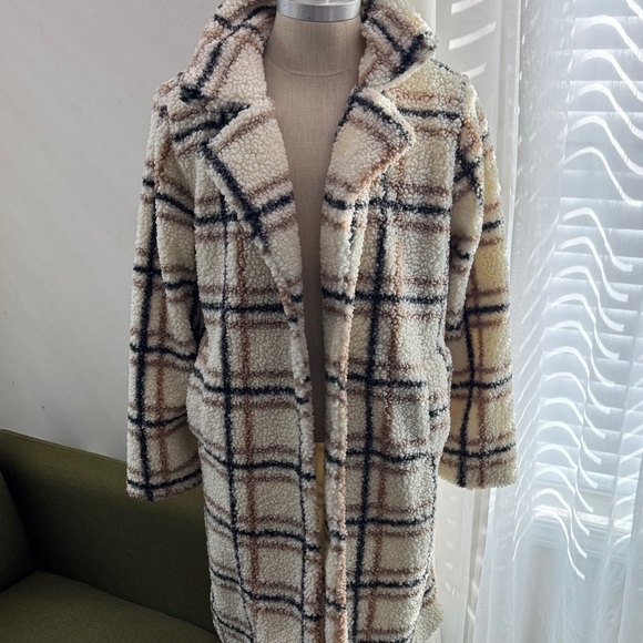 Stoosh Jackets & Blazers - Stoosh Plaid Teddy Jacket in Cream and Black